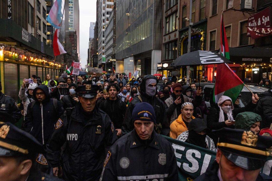 ‘Abandon Biden’ Pro-Palestinian Protestors Rally Outside Democrat Fundraiser in New York