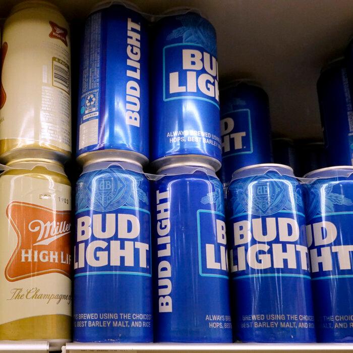 Bud Light Sales Continue to Decline in US in Wake of Dylan Mulvaney Controversy