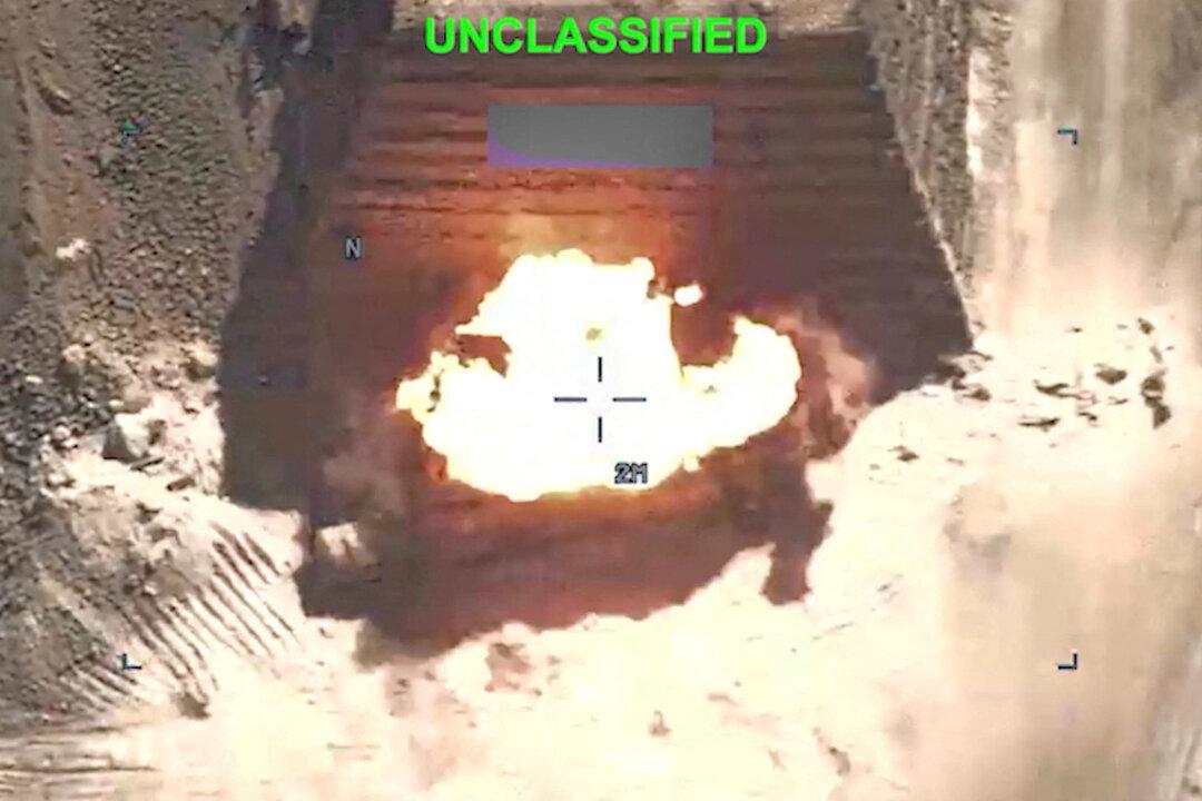 US Forces Strike Iranian Military Infrastructure in 12th Consecutive Night of Attacks