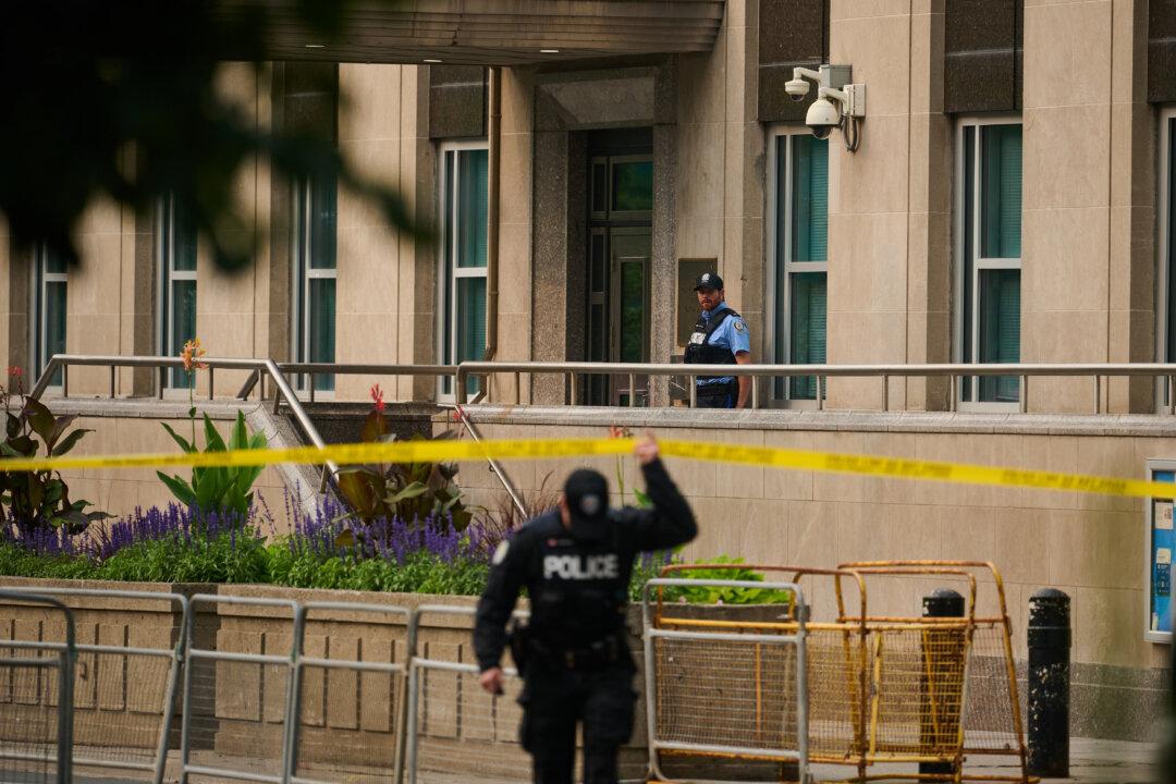 Police Investigate Reports of Shots Fired at US Consulate in Toronto