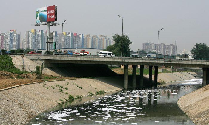 In China, a Toxic Environment Reflects Officials’ Priorities