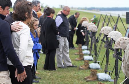 Memorial Service Held for Marines Killed in Nevada Training Accident