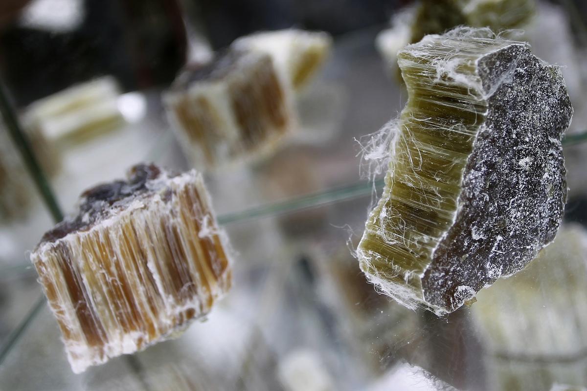 Saskatchewan Makes Reporting of Public Buildings Containing Asbestos Mandatory