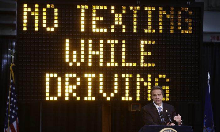 Texting While Driving in NY to Carry Stricter Penalty, Says Cuomo