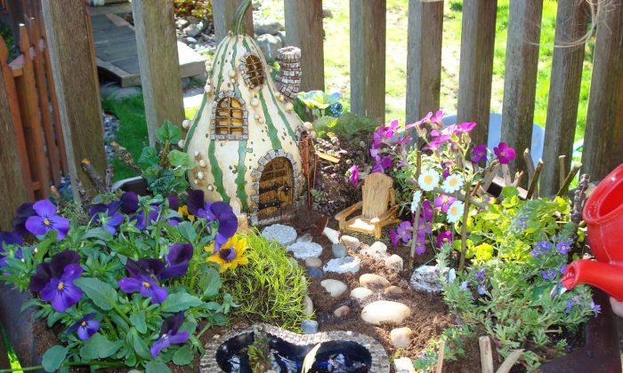 Making a Charming Miniature Fairy Garden