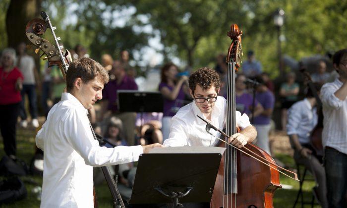 Musicians Take to the Parks for Make Music NY