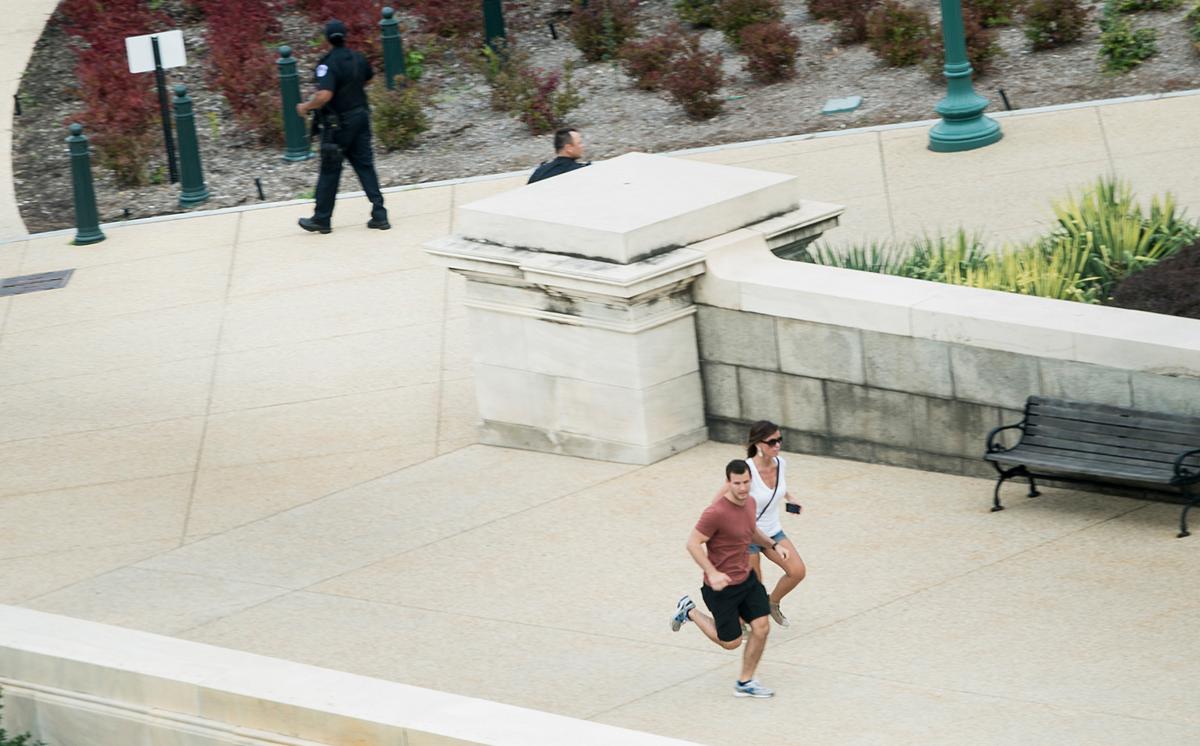 Capitol Shooting: Female Suspect Dead, Had Child in Car