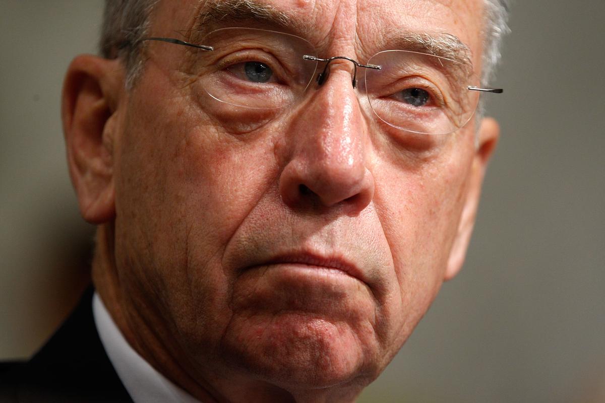 Ranking member Sen. Chuck Grassley (R-IA) listens during a hearing before the U.S. Senate Finance Committee on Capitol Hill, Sept. 23, 2009. (Alex Wong/Getty Images)