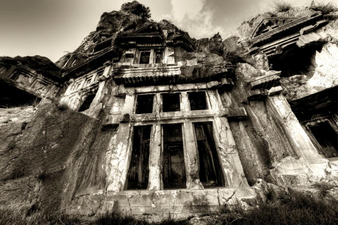 Ancient Greeks Apparently Feared Zombies so Much They Weighed Down the Dead