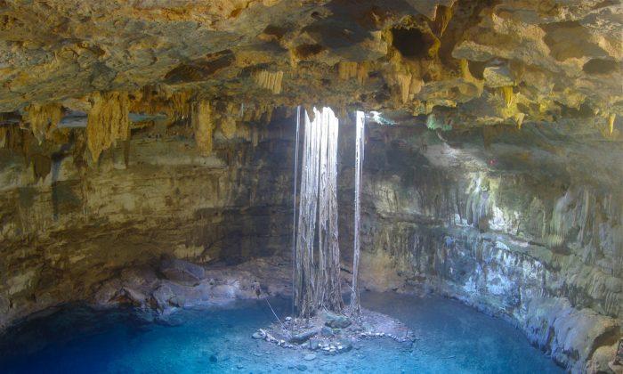 Caves Get Bigger When Microbes Eat This