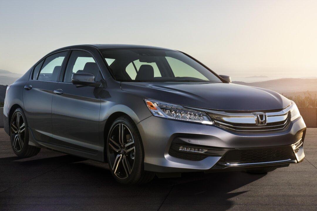 2016 Honda Accord: A Step Ahead of the Competition