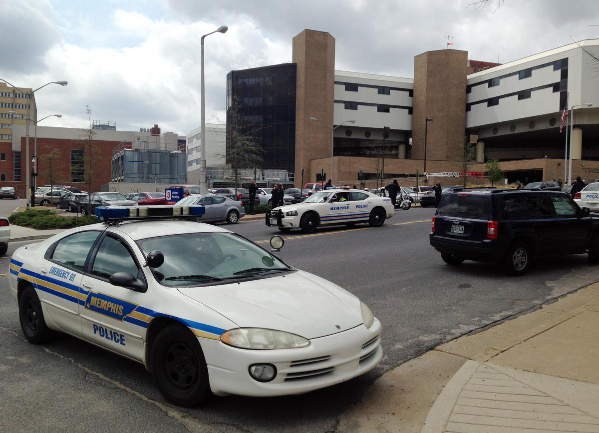 Suspect Fires Gun, Attempts to Enter Jewish School in Memphis