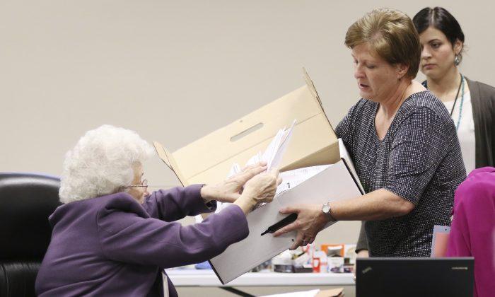234,000 Wisconsin Voter Registrations Should Be Tossed: Judge