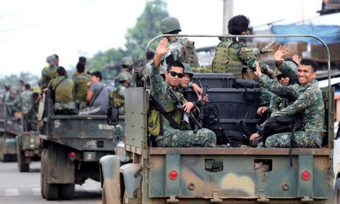 Philippine Troops Clash With Remnants of Defeated Islamist Group