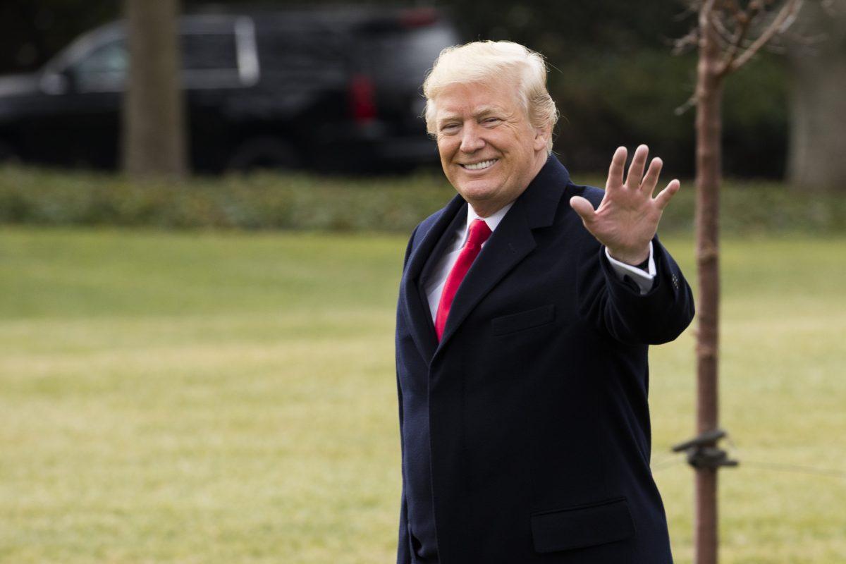 President Donald Trump departs the White House en route to Florida after signing the Tax Cut and Reform Bill in the Oval Office in Washington, on Dec. 22, 2017. (Samira Bouaou/The Epoch Times)