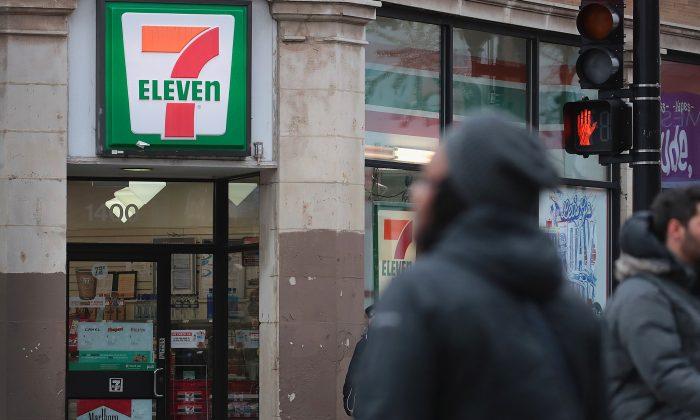 Immigration Agency Targets 7-Eleven Stores