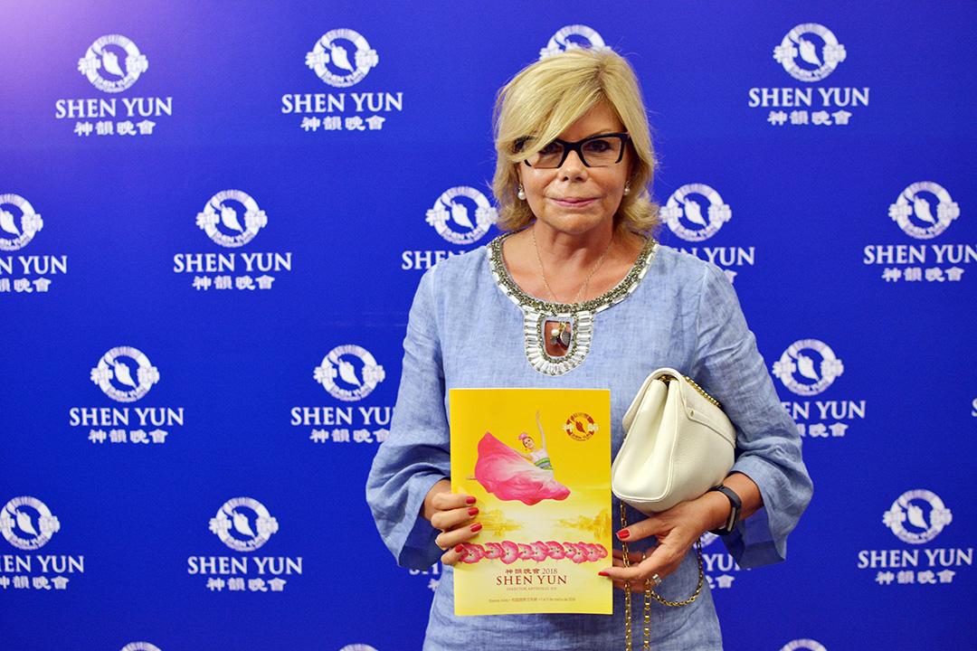 Shen Yun ‘Connects You With Your Own Self,’ Businesswoman Says