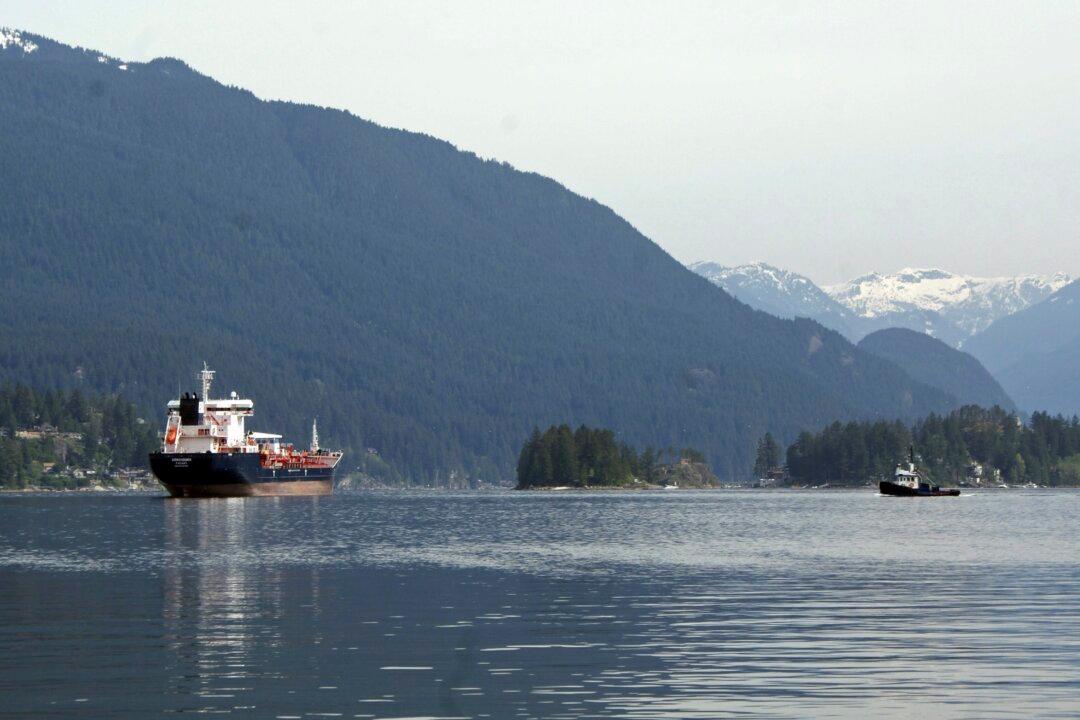 Majority of Canadians, Including BC Residents, Support Alberta-BC Pipeline: Survey