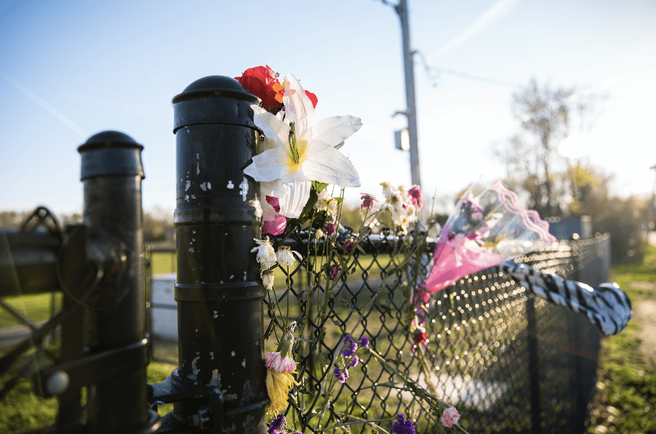 A memorial springs up at Recreation Village Town Park near where the bodies of four young men were found in Central Islip, N.Y., on April 12, 2017. (Samira Bouaou/The Epoch Times)