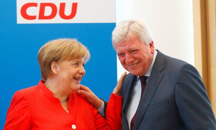 Bavarians Put Merkel on Notice to Win EU Migrants Deal