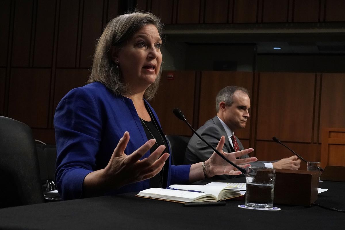 Former Assistant Secretary of State for European and Eurasian Affairs Victoria Nuland (L), and Michael Daniel (R), former White House cybersecurity coordinator and special assistant to President Barack Obama, testify before the Senate Intelligence Committee on Capitol Hill in Washington on June 20, 2018. (Alex Wong/Getty Images)