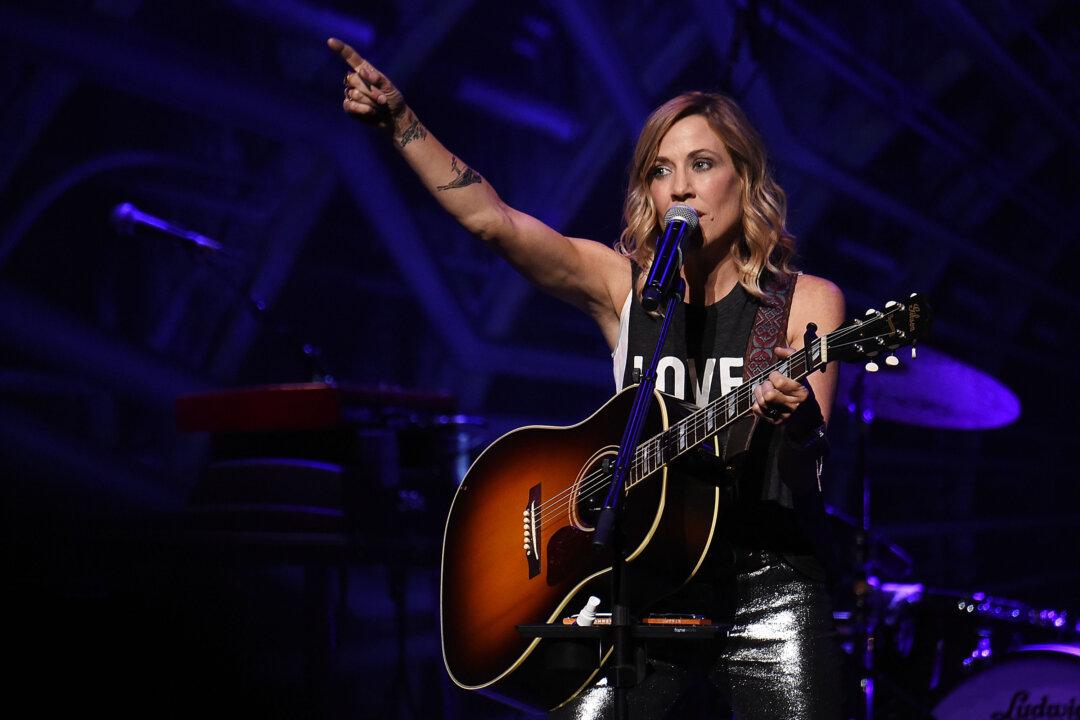 Singer Sheryl Crow Urges Immediate Action From Lawmakers on AI