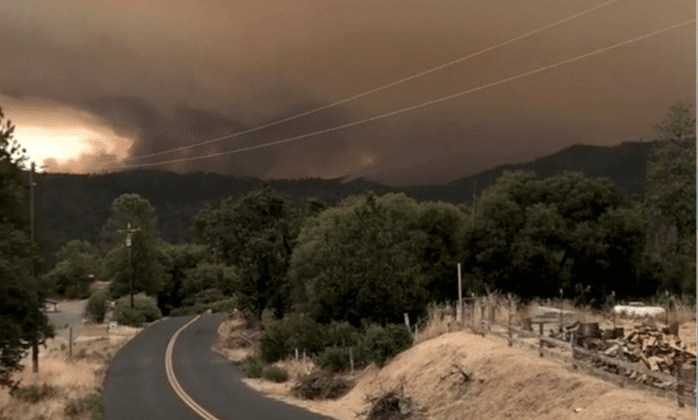 California Wildfire Moves Toward Yosemite, Small Mountain Towns