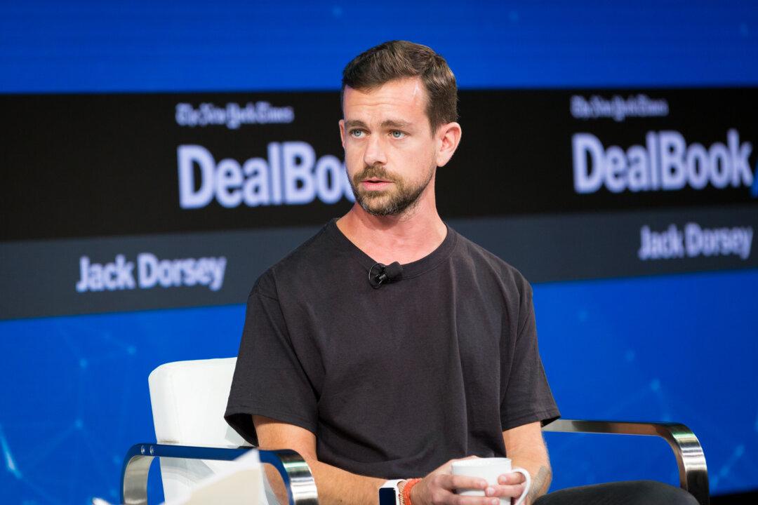 Twitter’s Dorsey Says Bias Among Company’s Employees Is ‘More Left-Leaning’