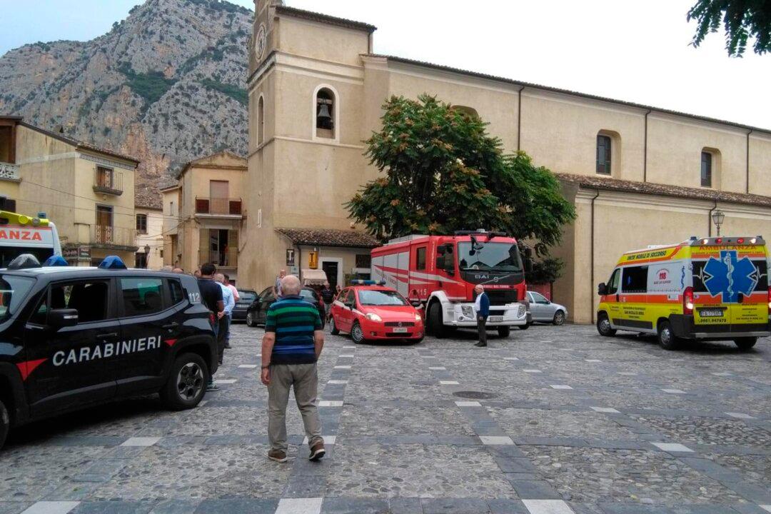 Flash Flood Hits Hikers in Gorge in Southern Italy; 8 Dead