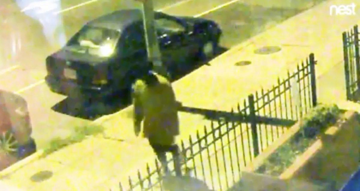 Police have released surveillance camera footage of a suspect who allegedly stabbed and killed a female jogger in Washington D.C.’s Logan Circle. (Washington DC Police)