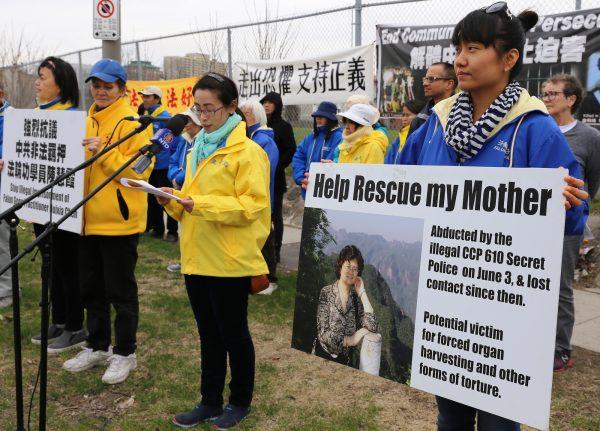 Hongyan Lu speaks at a rally in front of the Chinese Embassy in Ottawa on April 25, 2017, to ask for the release of her mother Huixia Chen in China. (Donna He/The Epoch Times)