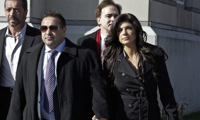Joe Giudice’s Wife and Daughter Speak Out on Deportation News