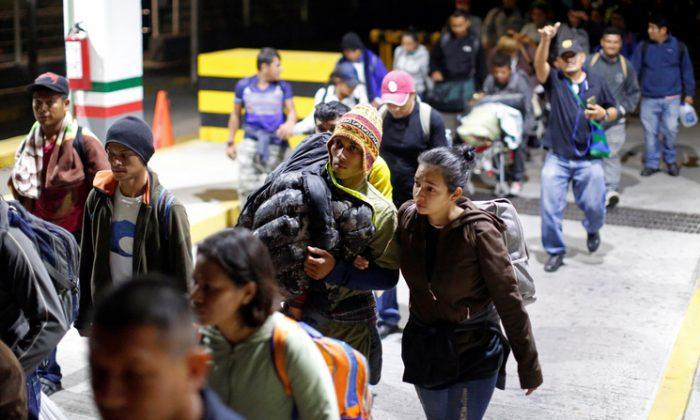 Over 100 Central American Migrants Detained in Northern Mexico