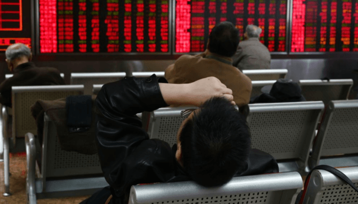 China Posts Lowest Economic Growth in 28 Years