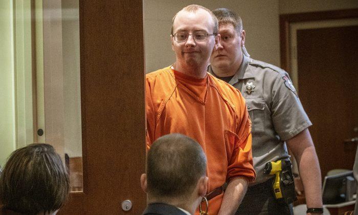 Father of Jayme Closs Kidnapper Apologizes for Abduction After Telling Son ‘I Love You’