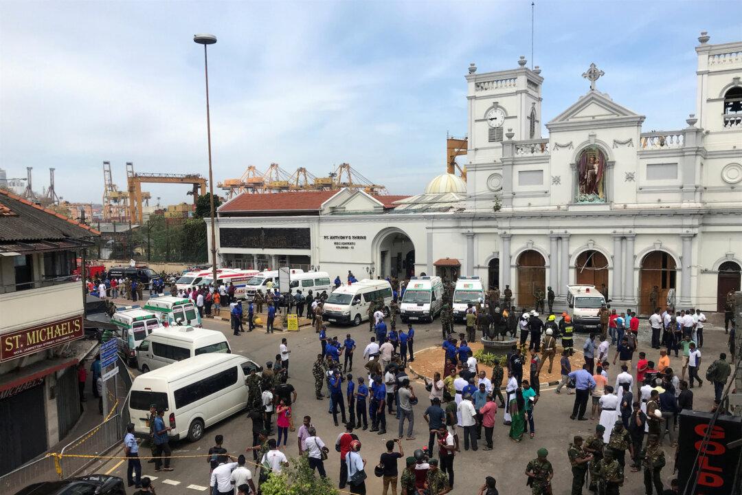 6 Coordinated Explosions Hit 3 Churches, 3 Hotels in Sri Lanka on Easter Sunday