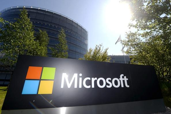 Microsoft Tops $1 Trillion as It Predicts More Cloud Growth