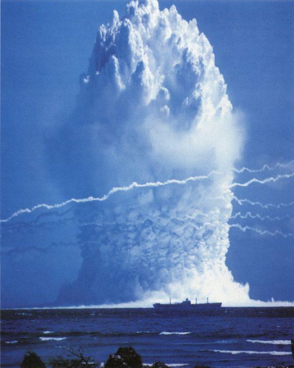 The Hardtack Umbrella underwater nuclear test in June 1958 (Public Domain)