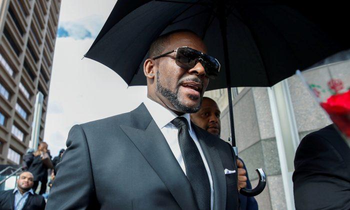 R. Kelly Charged With New Felony Sex Assault, Abuse Counts: Report