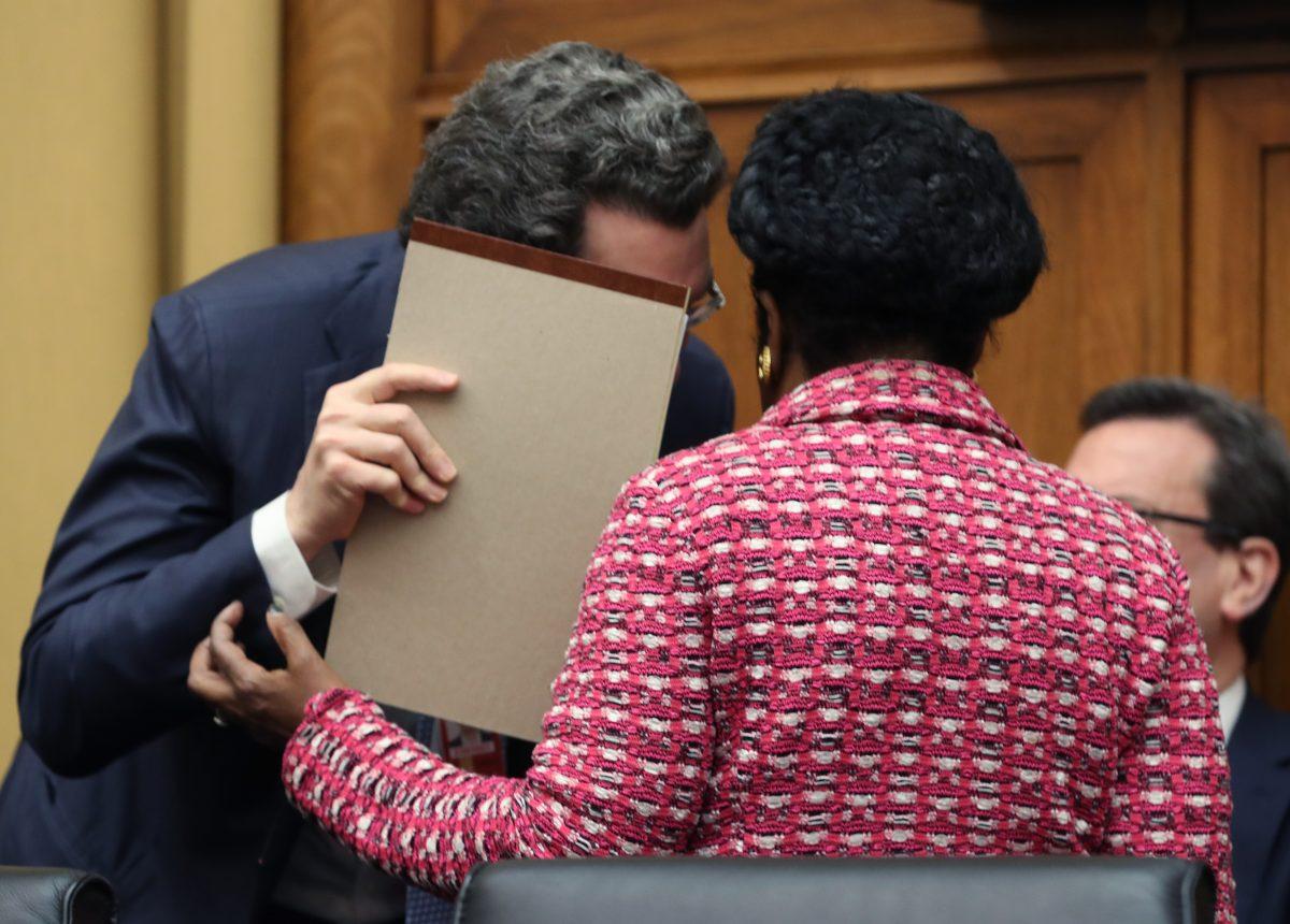 Attorney Norman Eisen talks with Rep. Sheila Jackson Lee (D-Texas) during a House Judiciary Committee markup vote on a resolution to issue a subpoena to the Justice Department to receive the full unredacted Mueller report, on Capitol Hill on April 3, 2019. (Mark Wilson/Getty Images)