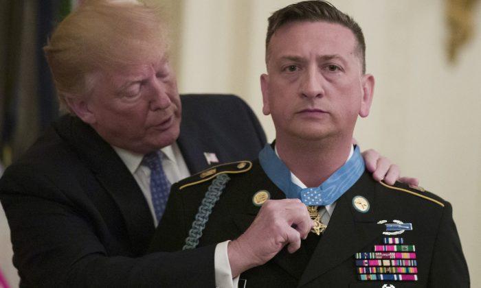 Trump Awards Highest Military Honor to Iraq War Veteran