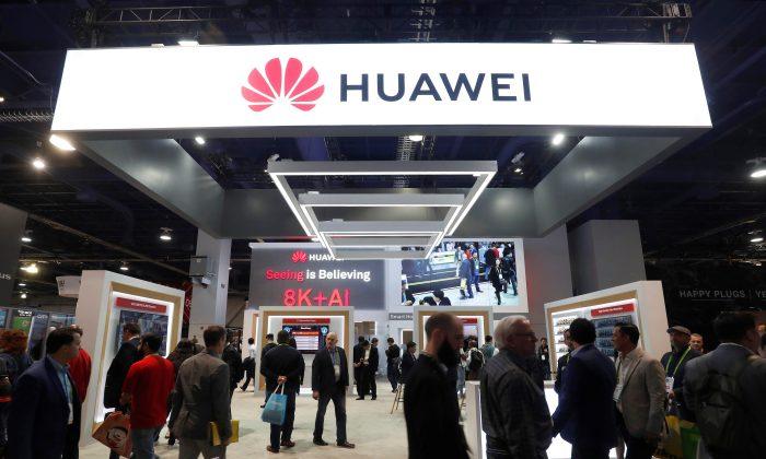 Huawei Plans Extensive Layoffs at its US Operations: WSJ