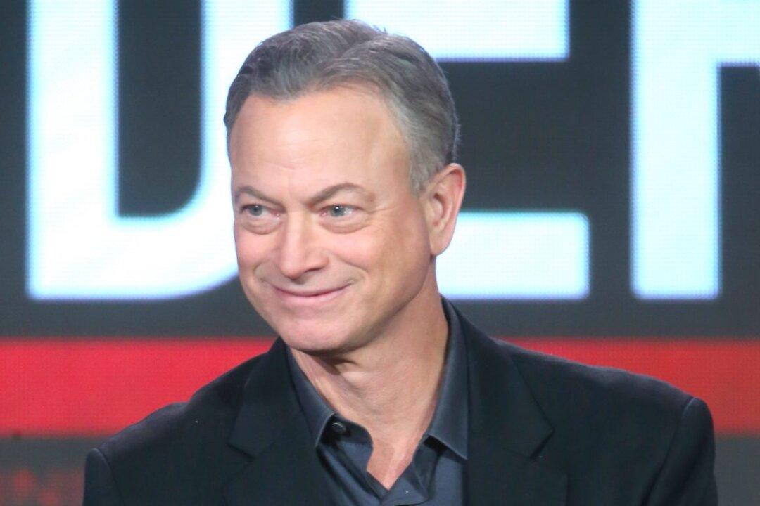 Actor Gary Sinise Honors National Ernie Pyle Day in Throwback Post