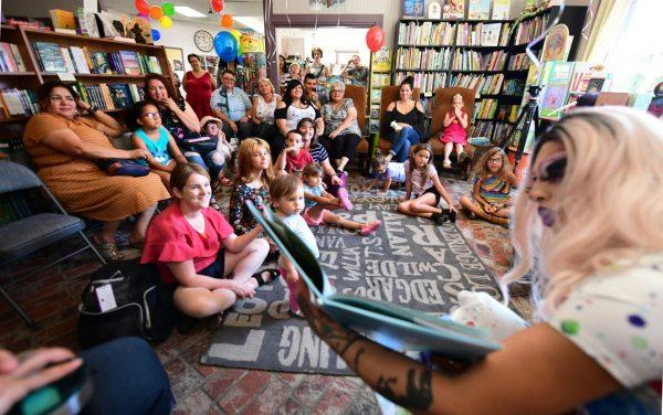 Drag queen read to adults and children in California on June 22, 2019. (Frederic J. Brown/AFP/Getty Images)