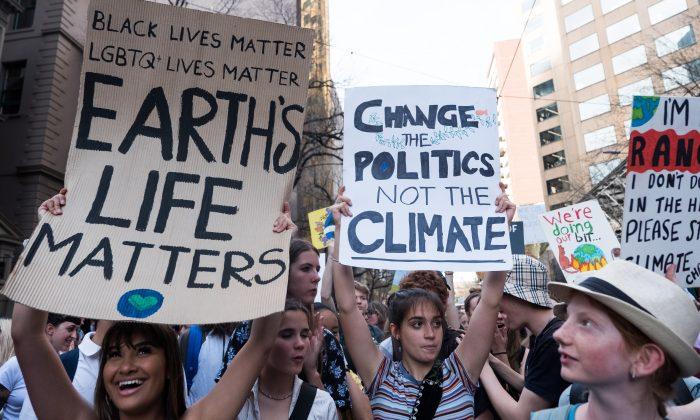 University Lecturer Offers Assessment Marks for Students Who Attend Climate Strike