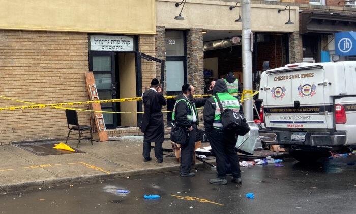 Jersey City Shooters May Have Been Targeting 50 Jewish Children: Mayor