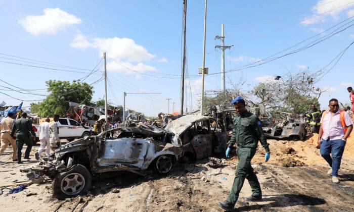 Two Somali Special Forces Killed, US Officer Seriously Hurt in Car Bomb, Somali Official Says