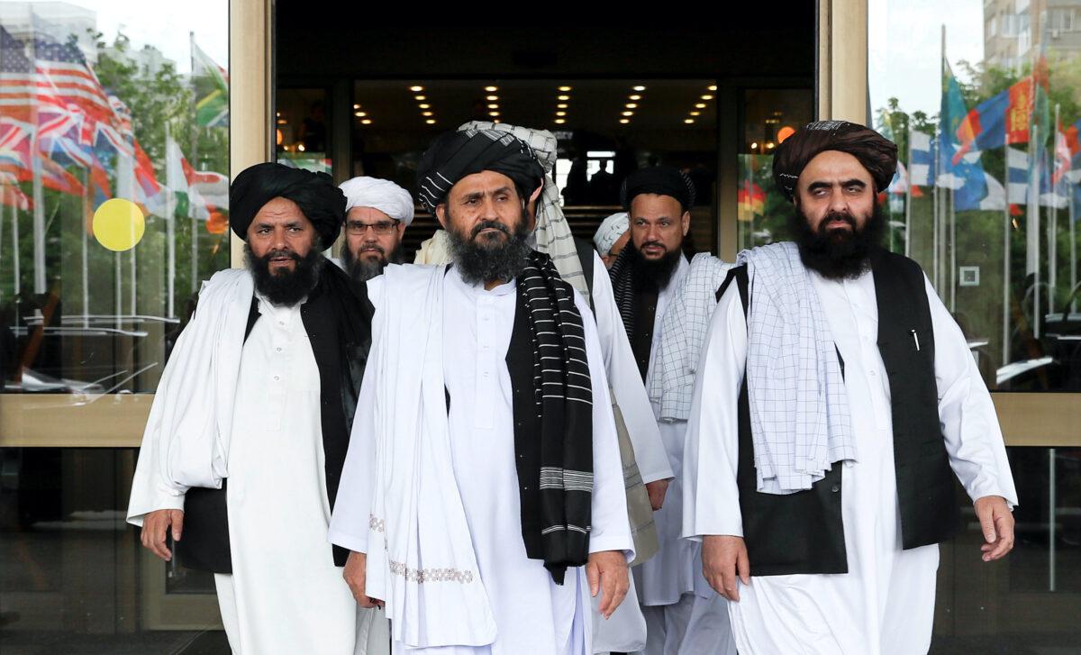 Members of a Taliban delegation leaving after peace talks with Afghan senior politicians in Moscow, Russia on May 30, 2019. (Evgenia Novozhenina/Reuters-File)