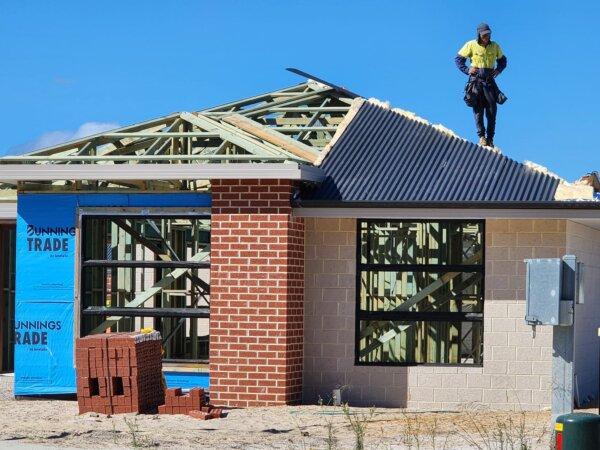 Builder Insolvencies May Upend Aussie Home Buyer Plans: Expert