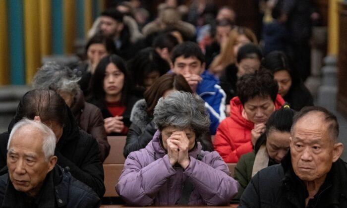 Religious Believers Forced to Prove Loyalty to the Chinese Regime With Money